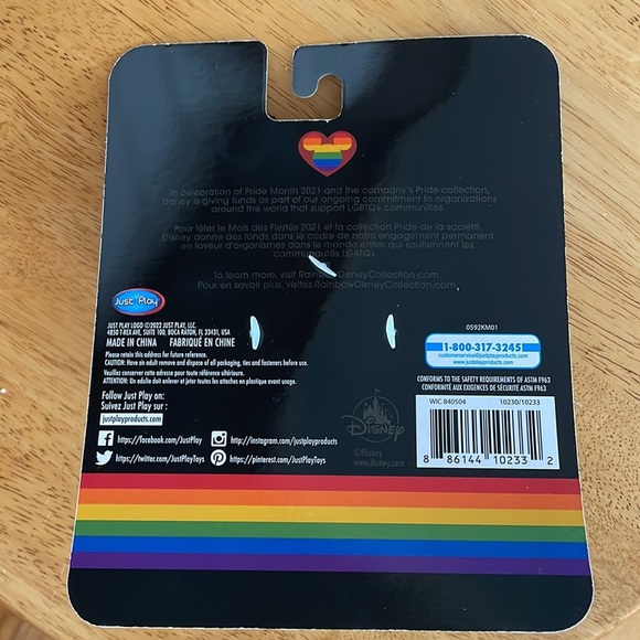 NWT Disney Rainbow Collection STITCH Clip-ON - Picture 4 of 13